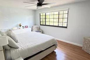9492 NW 39th St, Sunrise, FL 33351 - Photo 20