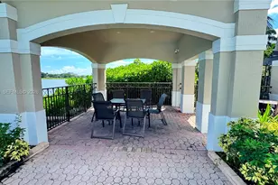 8337 NW 142nd St, Miami Lakes, FL 33016 - Photo 38