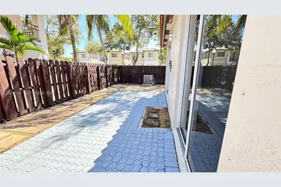 8337 NW 142nd St #8337, Miami Lakes, FL 33016 - Photo 26