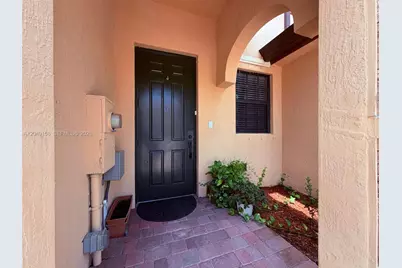 3767 SE 3rd Ct, Homestead, FL 33033 - Photo 4