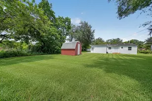 9828 NW 26th Ave, Miami, FL 33147 - Photo 34