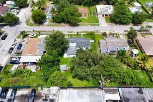 9828 NW 26th Ave, Miami, FL 33147 - Photo 40
