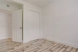 649 NW 24th Ave, Fort Lauderdale, FL 33311 - Photo 22