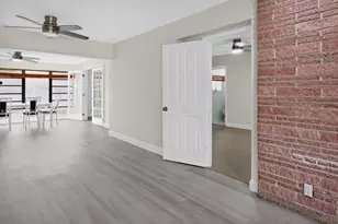 649 W Evanston Cir, Fort Lauderdale, FL 33312 - Photo 16