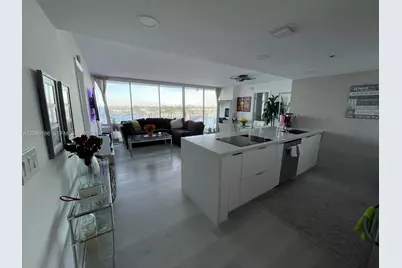 7601 E Treasure Dr #1017, North Bay Village, FL 33141 - Photo 2