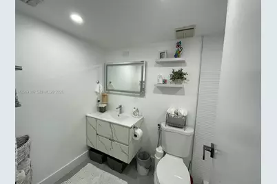 7601 E Treasure Dr #1017, North Bay Village, FL 33141 - Photo 12
