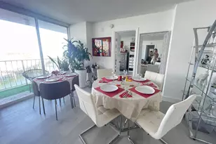 7601 E Treasure Dr, North Bay Village, FL 33141 - Photo 24