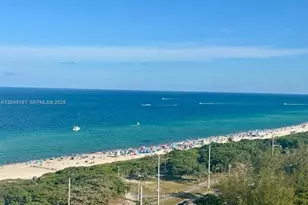 100 Bayview Dr, Sunny Isles Beach, FL 33160 - Photo 36