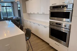 8631 Arboretum Ln, Miami, FL 33138 - Photo 10