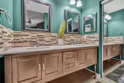 1108 E Jasmine Ln, North Lauderdale, FL 33068 - Photo 14