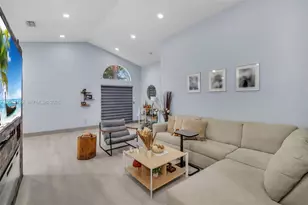 1108 E Jasmine Ln, North Lauderdale, FL 33068 - Photo 2