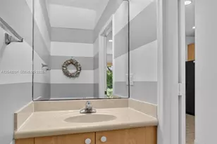 3969 Orange Tree Ln, Weston, FL 33332 - Photo 18