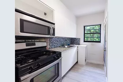 7845 NE Bayshore Ct #8, Miami, FL 33138 - Photo 16