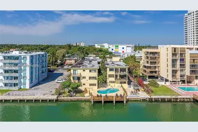 7845 NE Bayshore Ct #8, Miami, FL 33138 - Photo 2