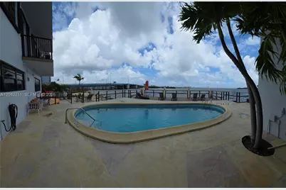 7845 NE Bayshore Ct #8, Miami, FL 33138 - Photo 18