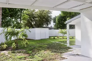 16201 NW 18th Pl, Miami Gardens, FL 33054 - Photo 36