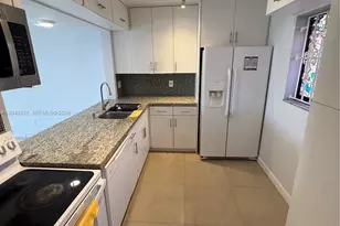 8625 NW 8th St, Miami, FL 33126 - Photo 4