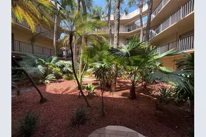 8625 NW 8th St #420, Miami, FL 33126 - Photo 1