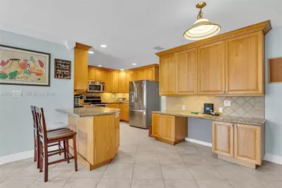16740 Harbor Ct, Weston, FL 33326 - Photo 20