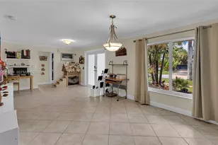 16740 Harbor Ct, Weston, FL 33326 - Photo 4