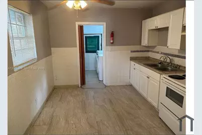 2736 NW 2nd St #2736, Pompano Beach, FL 33069 - Photo 1