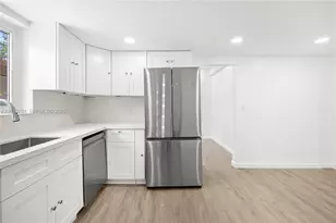 1701 NW 19th Ave, Miami, FL 33125 - Photo 28