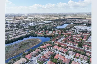13212 NW 8th St #13212, Pembroke Pines, FL 33028 - Photo 48