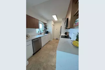 5900 Collins Ave #1406, Miami Beach, FL 33140 - Photo 8
