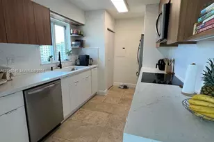 5900 Collins Ave, Miami Beach, FL 33140 - Photo 8