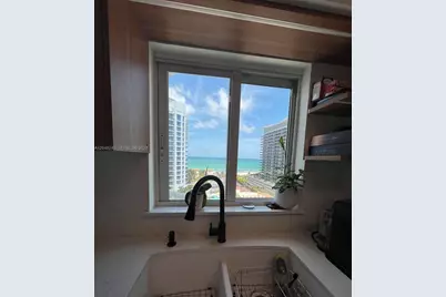 5900 Collins Ave #1406, Miami Beach, FL 33140 - Photo 6