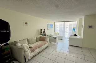16909 N Bay Rd, Sunny Isles Beach, FL 33160 - Photo 2