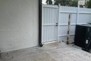 19301 SW 220th St, Miami, FL 33170 - Photo 26