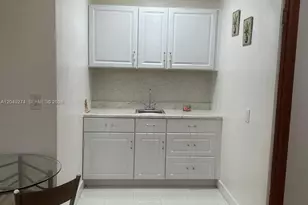 19301 SW 220th St, Miami, FL 33170 - Photo 1