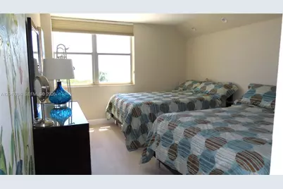 5701 Collins Ave #302, Miami Beach, FL 33140 - Photo 24