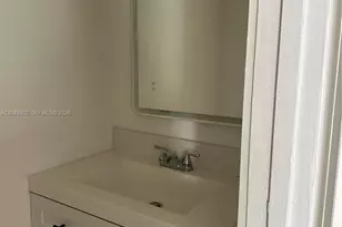 399 NW 72nd Ave, Miami, FL 33126 - Photo 6