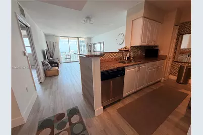 1155 Brickell Bay Dr #3405, Miami, FL 33131 - Photo 8