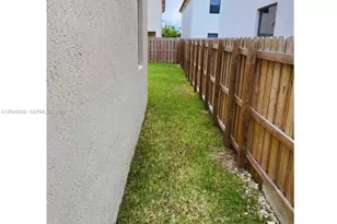 132 NE 24th Ave, Homestead, FL 33033 - Photo 22