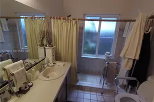 2811 Devonwood Ave, Miramar, FL 33025 - Photo 22