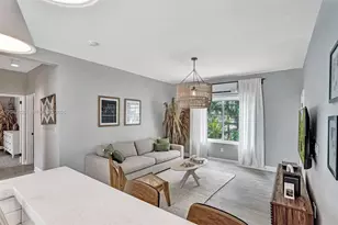 1431 Lincoln Terrace, Miami Beach, FL 33139 - Photo 6