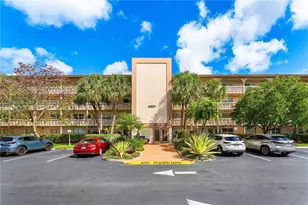 4301 Martinique Cir, Coconut Creek, FL 33066 - Photo 26