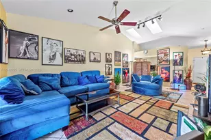 8220 Waterford Ln, Tamarac, FL 33321 - Photo 18