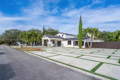 20221 SW 318th St, Homestead, FL 33030 - Photo 4