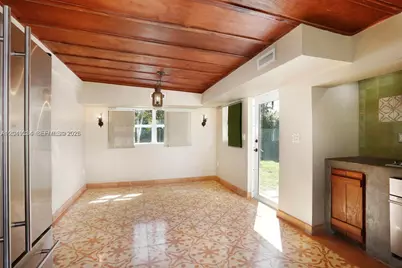 6116 SW 46th Ter, Miami, FL 33155 - Photo 4