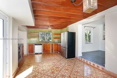 6116 SW 46th Ter, Miami, FL 33155 - Photo 8