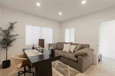 14808 Balgowan Rd, Miami Lakes, FL 33016 - Photo 18
