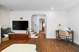 642 86th St, Miami Beach, FL 33141 - Photo 8
