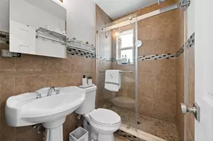 642 86th St, Miami Beach, FL 33141 - Photo 12