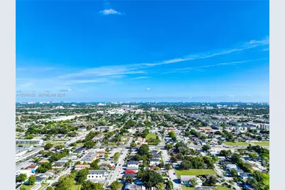 2760 NW 58th St, Miami, FL 33142 - Photo 40