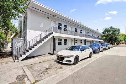 200 NW 13th St #5, Miami, FL 33136 - Photo 14