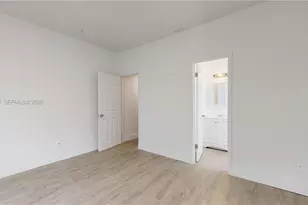 828 Pennsylvania Ave, Miami Beach, FL 33139 - Photo 12